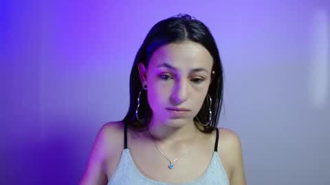 yisle online show from March 2026 06:48:02 PM