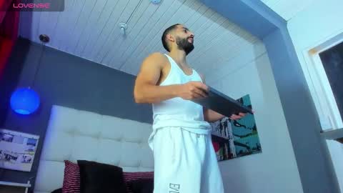 Snapshot of yiyo10_ chatting on March 2026 08:57:01 PM Yiyo online show from March 2026 08:57:01 PM