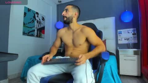 Snapshot of yiyo10_ chatting on March 2026 08:54:01 PM Yiyo online show from March 2026 08:54:01 PM