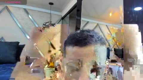 Snapshot of yiyo10_ chatting on April 2026 04:19:01 AM Yiyo online show from April 2026 04:19:01 AM