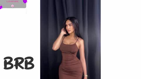 ylonagrae online show from December 2024 08:50:02 AM