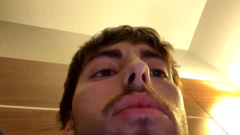 yngwork29 online show from February 2026 03:57:02 AM