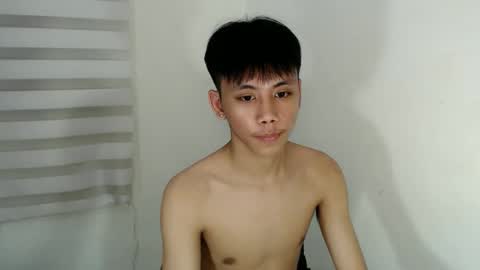 ynotyu online show from October 2025 03:51:02 AM
