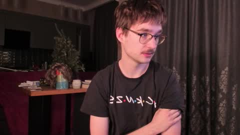 Snapshot of yoga_pizza_420 chatting on January 2026 04:28:02 AM Max online show from January 2026 04:28:02 AM