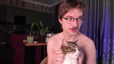 Snapshot of yoga_pizza_420 chatting on February 2026 04:35:02 AM Max online show from February 2026 04:35:02 AM