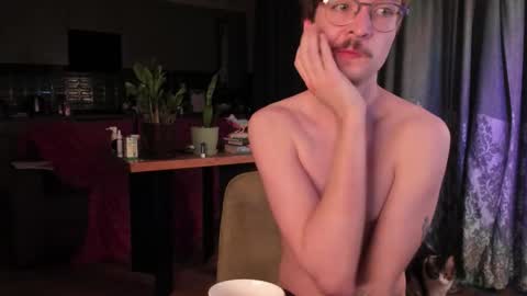 Snapshot of yoga_pizza_420 chatting on March 2026 03:45:02 AM Max online show from March 2026 03:45:02 AM