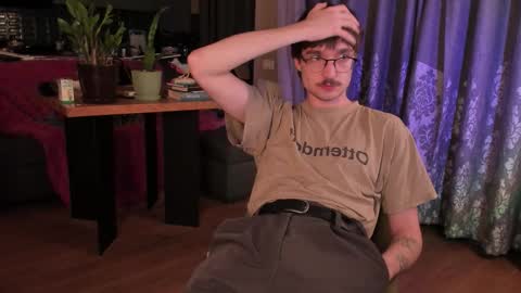 Snapshot of yoga_pizza_420 chatting on March 2026 10:20:01 PM Max online show from March 2026 10:20:01 PM