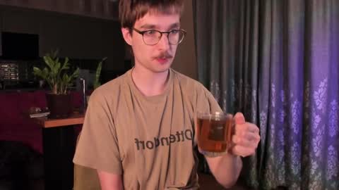 Snapshot of yoga_pizza_420 chatting on April 2026 09:19:01 PM Max online show from April 2026 09:19:01 PM