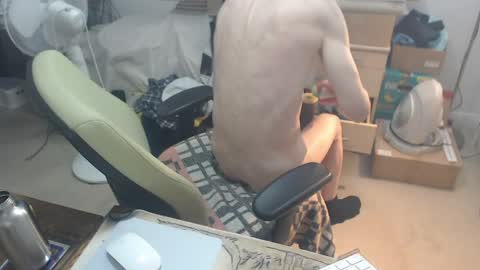Snapshot of yogaman010173 chatting on May 2026 12:08:02 AM yogaman online show from May 2026 12:08:02 AM