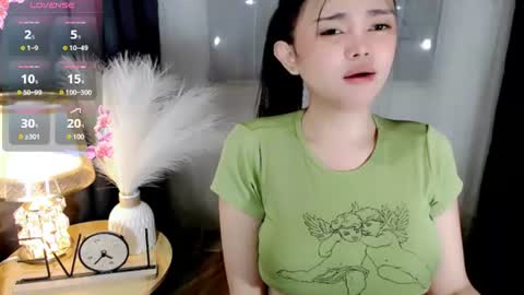 Snapshot of yogirl_abby chatting on July 2026 10:05:01 PM Hi i am Abby i am Filipina Aussie youve ever wanted to meet NOT INTO CHEAP GUY online show from July 2026 10:05:01 PM