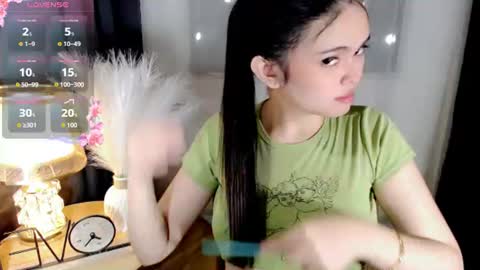 Snapshot of yogirl_abby chatting on July 2026 10:17:01 PM Hi i am Abby i am Filipina Aussie youve ever wanted to meet NOT INTO CHEAP GUY online show from July 2026 10:17:01 PM