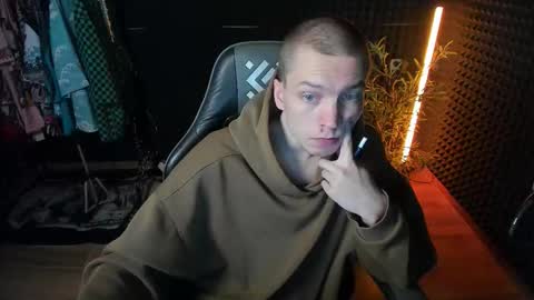 You can ask my name in pm online show from October 2025 05:19:01 AM