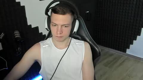 Snapshot of yoi_aji chatting on May 2026 02:14:01 PM You can ask my name in pm online show from May 2026 02:14:01 PM