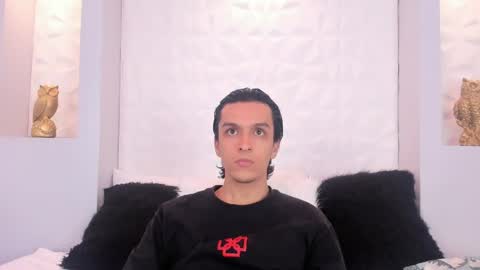 Yoiirchi online show from April 2026 12:39:01 AM