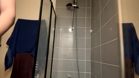 Snapshot of yojojoxxxxx chatting on February 2025 05:46:02 PM yojojoxxxxx online show from February 2025 05:46:02 PM