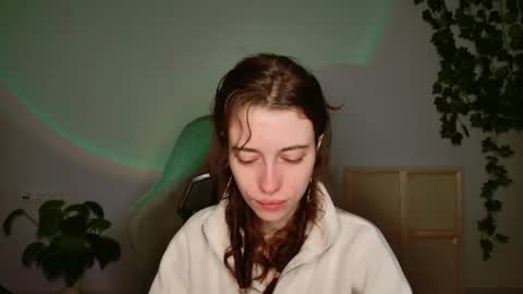 Snapshot of yoka_paradoxxx chatting on October 2025 05:15:01 AM yoka_paradoxxx online show from October 2025 05:15:01 AM