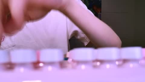 Snapshot of yoka_paradoxxx chatting on December 2025 05:28:01 AM yoka_paradoxxx online show from December 2025 05:28:01 AM