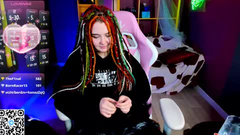 Snapshot of yoki_shizuko chatting on February 2025 07:18:02 PM Yoki online show from February 2025 07:18:02 PM