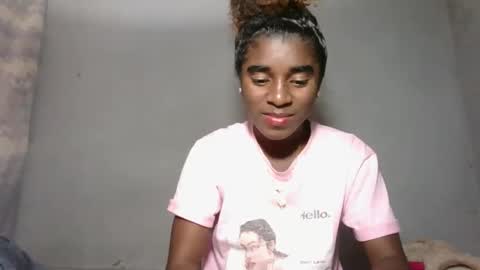 yolandrina05 online show from September 2025 06:51:02 AM