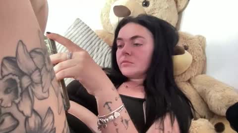 Yorkshire Girly online show from May 2026 07:49:01 AM