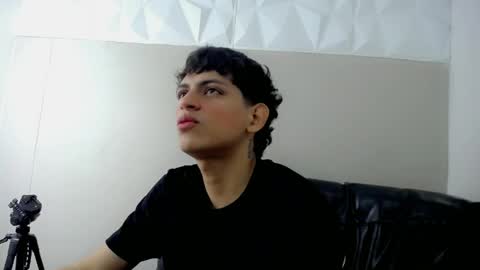 Snapshot of yosepp_cum chatting on May 2026 04:08:02 AM YOSEP online show from May 2026 04:08:02 AM