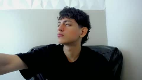Snapshot of yosepp_cum chatting on May 2026 03:25:02 AM YOSEP online show from May 2026 03:25:02 AM