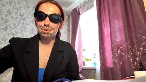 Mia online show from June 2026 01:05:02 PM
