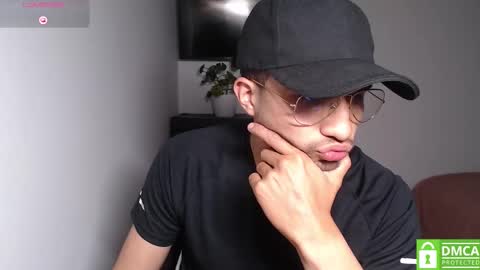 Snapshot of yoshy_man chatting on March 2026 03:23:02 AM yoshy_man online show from March 2026 03:23:02 AM