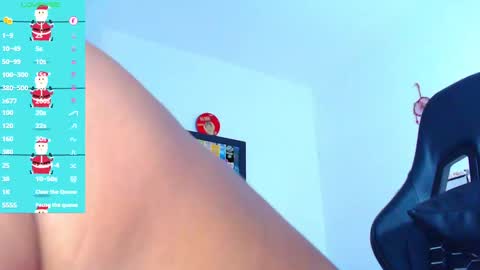 Enzo online show from November 2025 04:01:01 AM