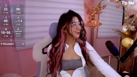 Snapshot of yosoykore_ chatting on May 2026 01:35:01 AM Kore online show from May 2026 01:35:01 AM