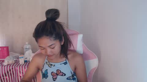 Snapshot of yosufloversweet chatting on March 2025 03:24:01 AM fin online show from March 2025 03:24:01 AM