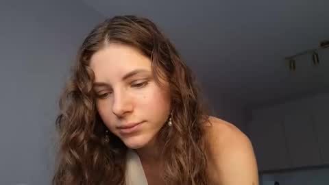 Snapshot of you_desire chatting on April 2026 01:52:01 PM Liliya online show from April 2026 01:52:01 PM