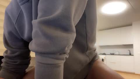 Snapshot of youcan__ chatting on October 2025 01:45:01 PM youcan__ online show from October 2025 01:45:01 PM