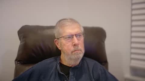 Colorado Guy Straight online show from November 2025 01:03:01 PM