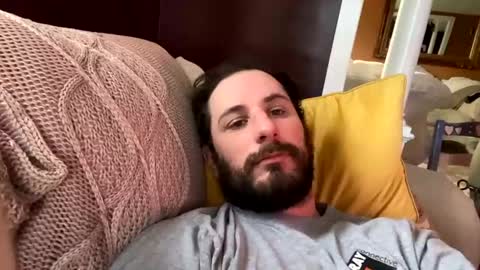 Snapshot of youknow215 chatting on December 2024 01:18:02 PM youknow215 online show from December 2024 01:18:02 PM