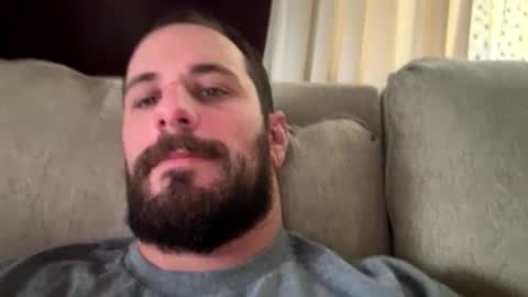 Snapshot of youknow215 chatting on December 2025 02:13:01 PM youknow215 online show from December 2025 02:13:01 PM