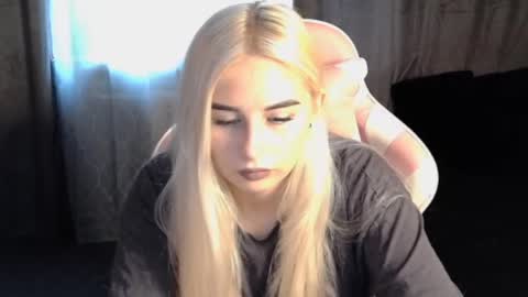 Snapshot of your___barbie chatting on September 2025 04:28:02 PM Barbie online show from September 2025 04:28:02 PM