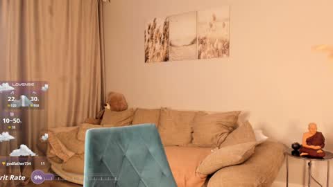 Snapshot of your__voice chatting on March 2026 03:22:01 PM Camilla online show from March 2026 03:22:01 PM