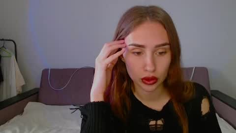 Snapshot of your_ameliaa chatting on April 2026 10:36:01 AM Amelia online show from April 2026 10:36:01 AM