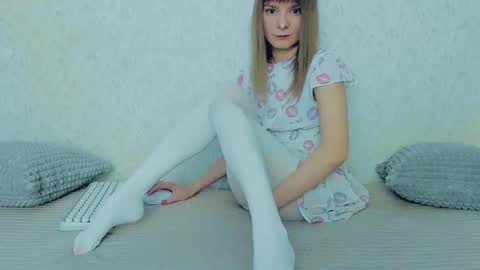 Lily online show from February 2025 10:28:02 AM