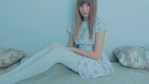 Lily online show from October 2025 08:35:01 AM
