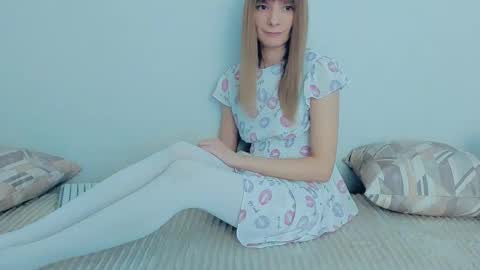 Lily online show from October 2025 06:46:02 AM