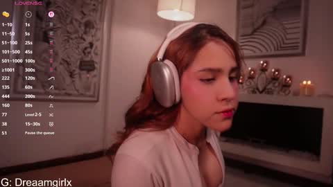 Isabella online show from September 2025 02:13:02 AM