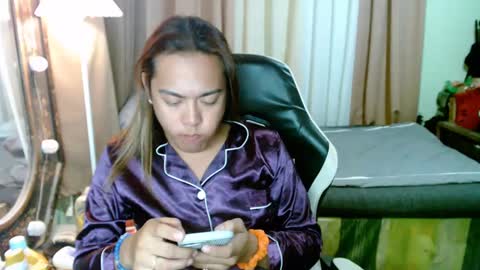 your_dreamgirlxxx69 online show from February 2025 11:10:01 AM