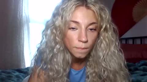 Snapshot of your_fav1 chatting on September 2025 10:20:01 PM your_fav1 online show from September 2025 10:20:01 PM