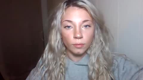 Snapshot of your_fav1 chatting on October 2025 01:46:01 AM your_fav1 online show from October 2025 01:46:01 AM