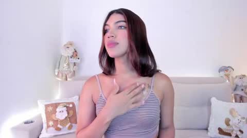 Eliza online show from December 2024 09:20:02 PM