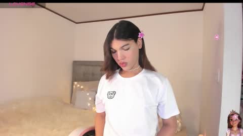 Eliza online show from February 2026 12:05:02 AM