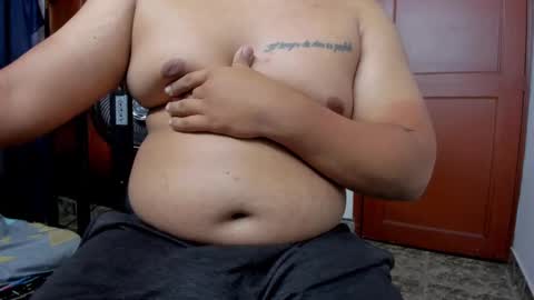 Snapshot of your_hot_friend69 chatting on September 2025 12:45:02 AM David online show from September 2025 12:45:02 AM