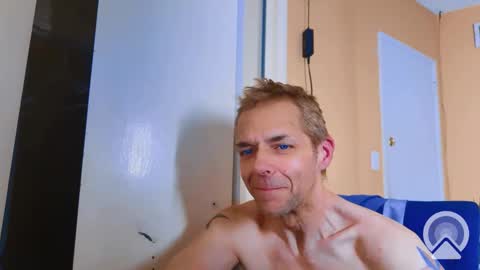 Snapshot of your_king_of_hearts chatting on March 2025 03:02:02 AM Sophiestar online show from March 2025 03:02:02 AM